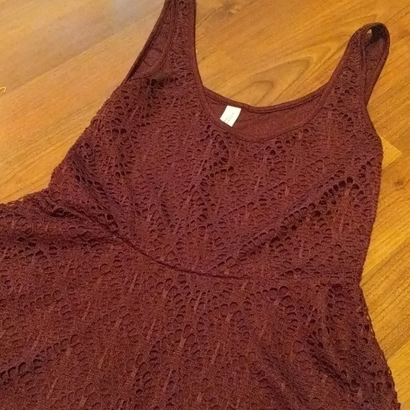 Dress - Picture 2 of 2